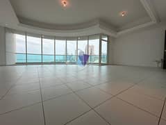 شقة في شارع الكورنيش 3 غرف 180000 درهم - 13990342