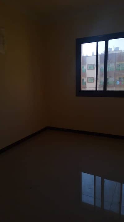 Spacious Studio with Balcony Spacious Studio with Balcony