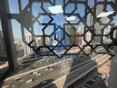 مکتب للايجار في شارع الشيخ زايد، دبي - WhatsApp Image 2026-01-10 at 5.56. 15 PM. jpeg مکتب للايجار في شارع الشيخ زايد، دبي - WhatsApp Image 2026-01-10 at 5.56. 15 PM. jpeg