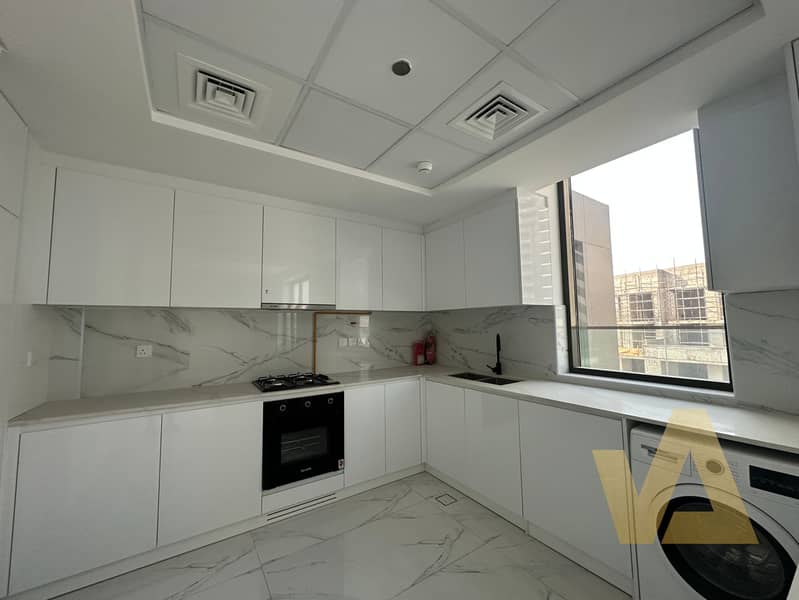 Duplex | Corner unit | With kitchen appliances - Image 3