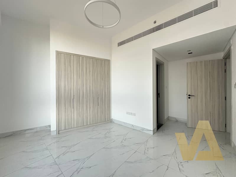 Duplex | Corner unit | With kitchen appliances - Image 11