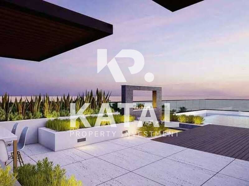 High Ceiling | Beach Access | Pool & Community View - Image 6