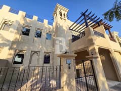 تاون هاوس في قرية الحمراء 3 غرف 170000 درهم - 13999022