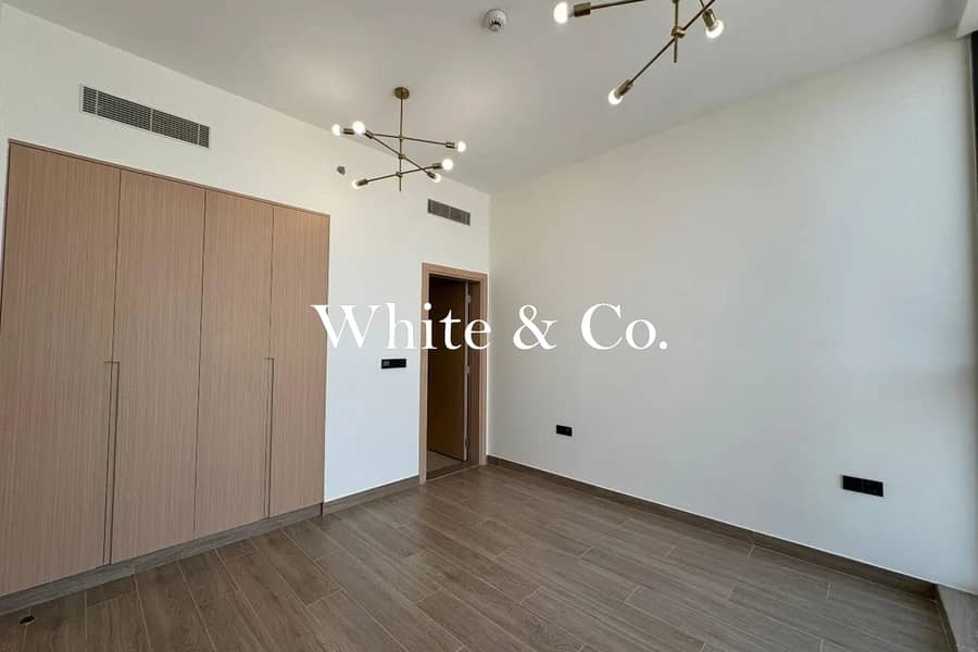 Brand New | Luxury Finish | Large Layout - Image 5