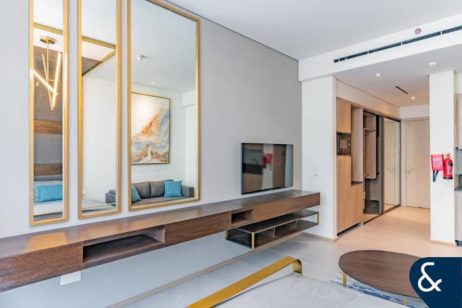 Modern | Stylish | Studio | One Bathroom Modern | Stylish | Studio | One Bathroom