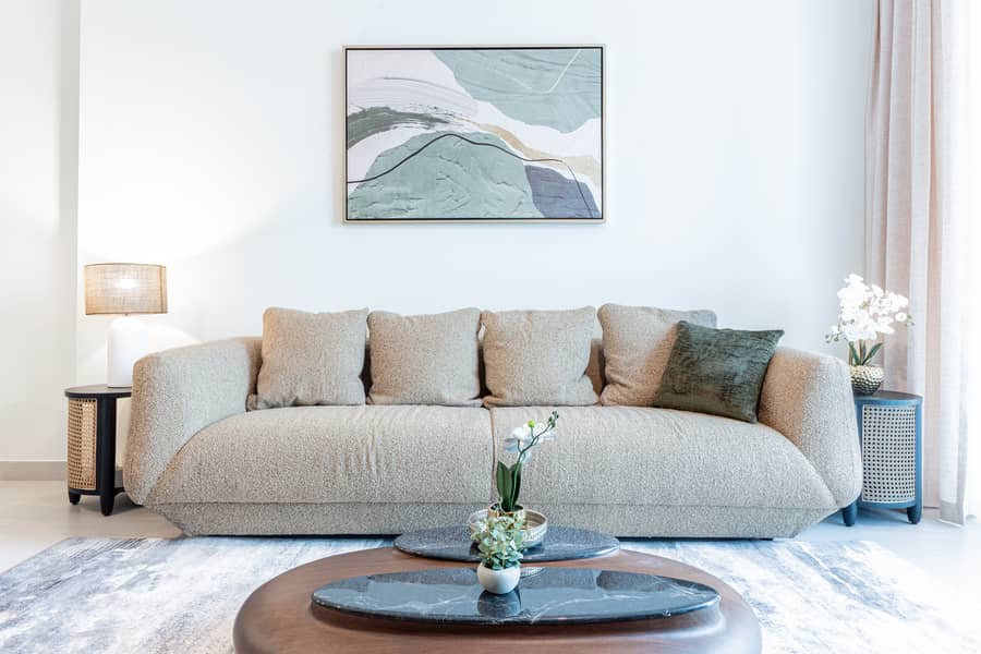 3 Sofa 1. jpg
