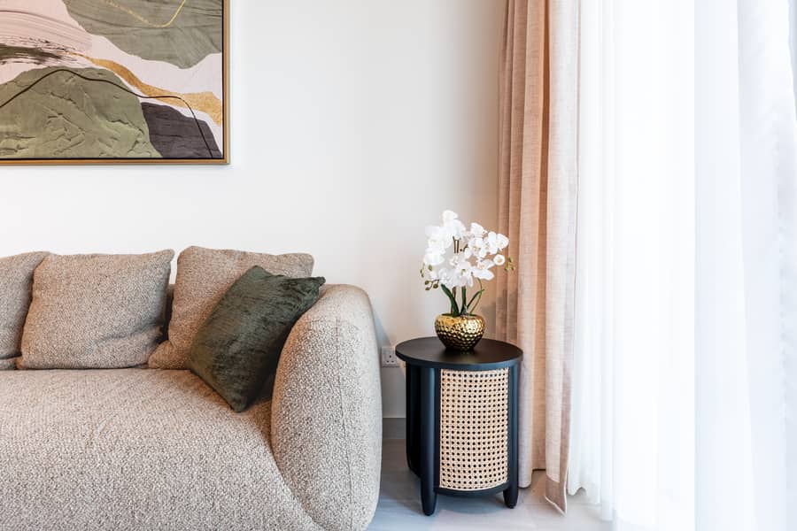 6 Sofa 2. jpg