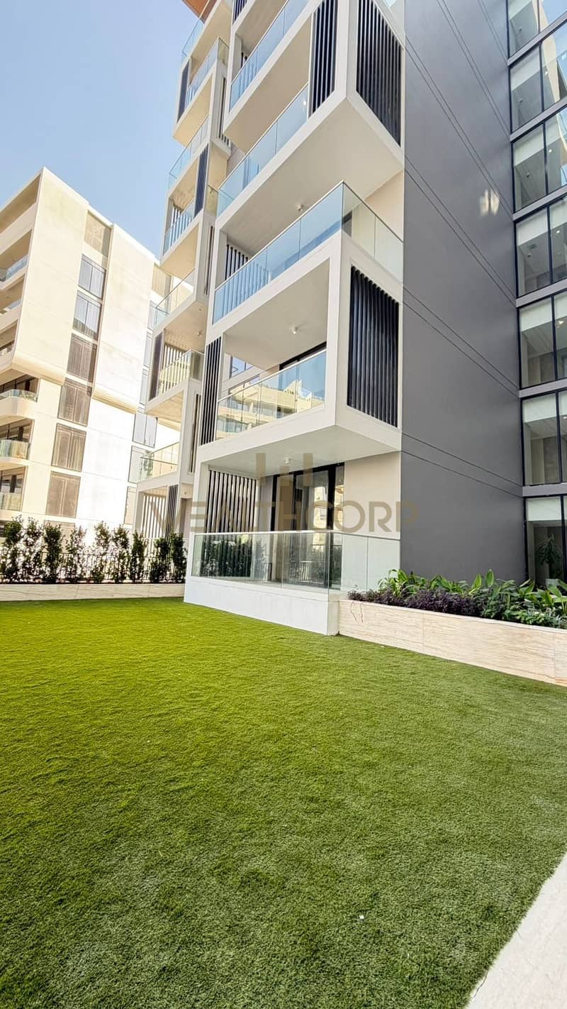 Handover Soon | Modern & Stylish | Prime Location | Genuine Resale - Image 2