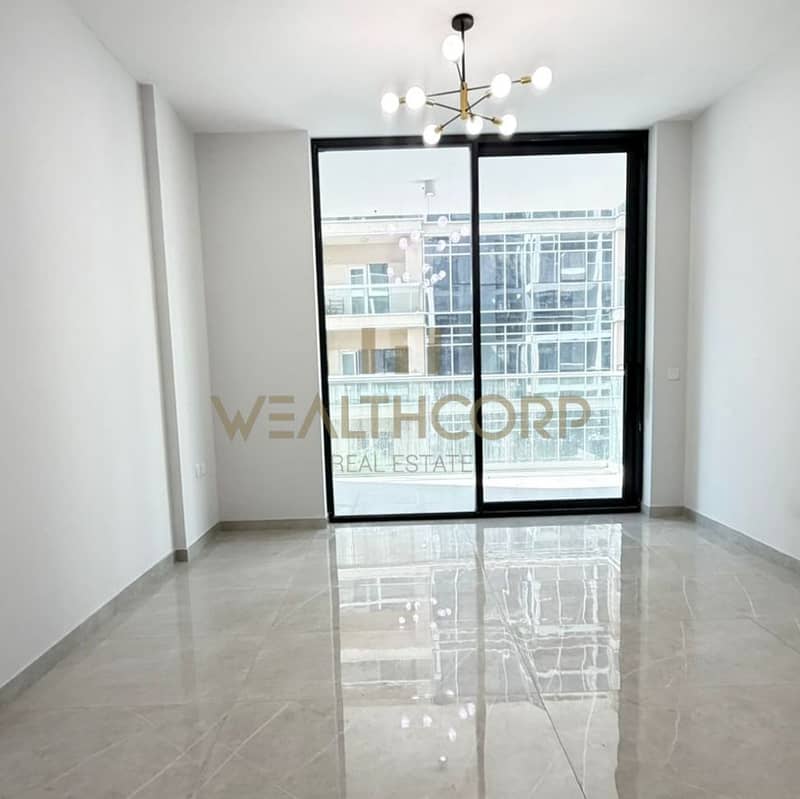 Handover Soon | Modern & Stylish | Prime Location | Genuine Resale - Image 12