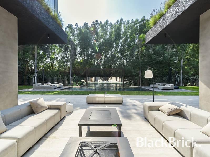 Private Architectural Home | Contemporary Luxury - Image 2