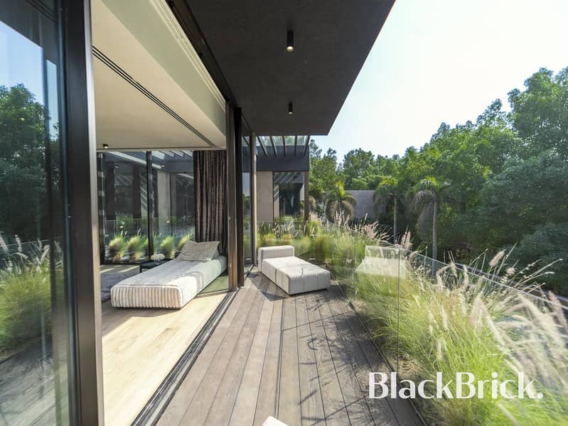 Private Architectural Home | Contemporary Luxury - Image 13