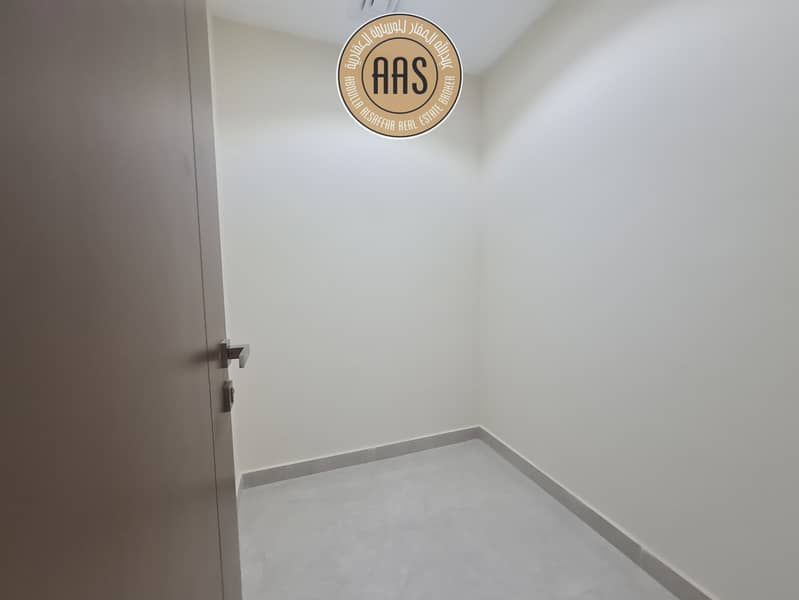 Modern 2BHK Apartment in Prime Location – Ready to Move - Image 7