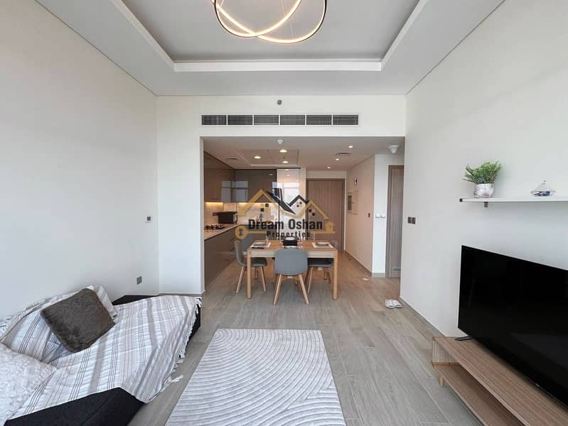 LUXURY FURNISHED 1BHK TEADY TO MOVE