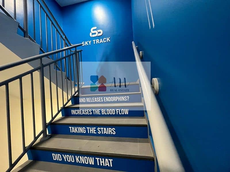 Stunning 3 BR Apartment in Dubai , Zabeel - Image 36