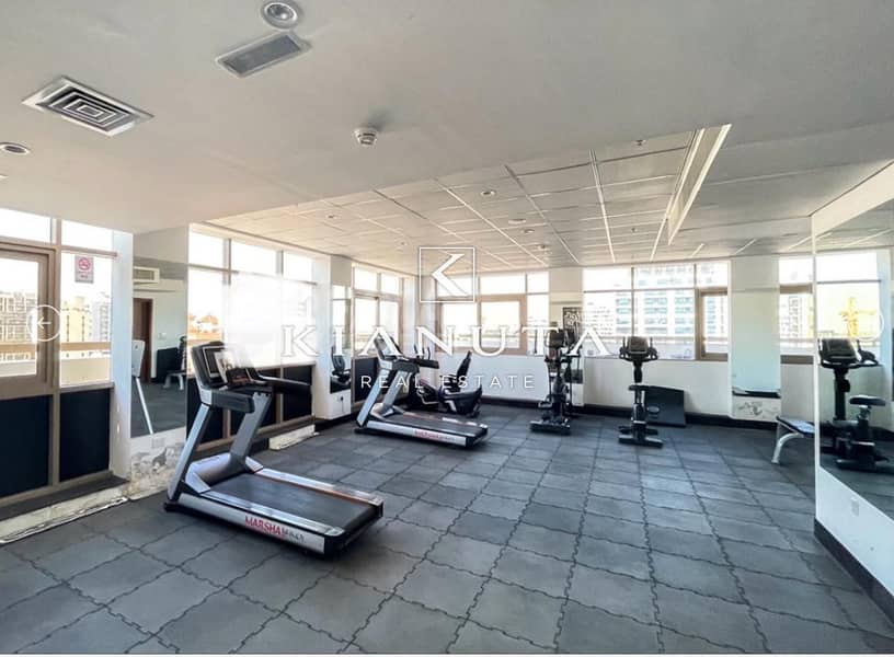 CORNER | SPACIOUS | OPEN VIEW | LOCATED | PARKING - Image 16