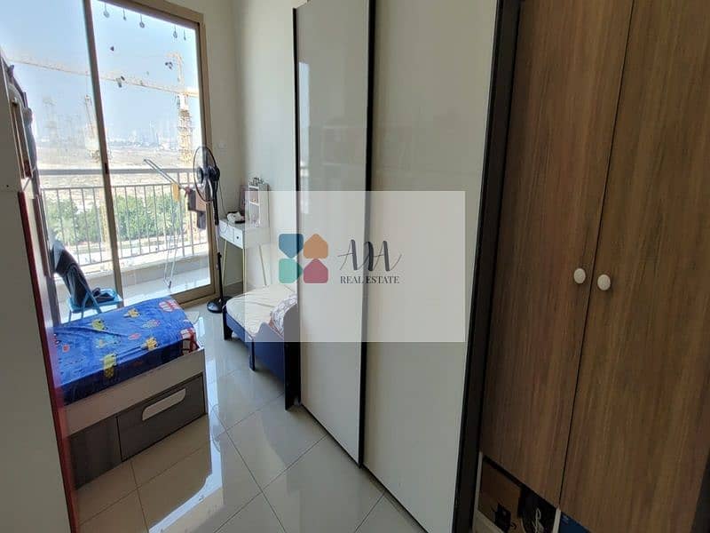 Stunning 2 BR Apartment in The Manhattan Tower, JVC