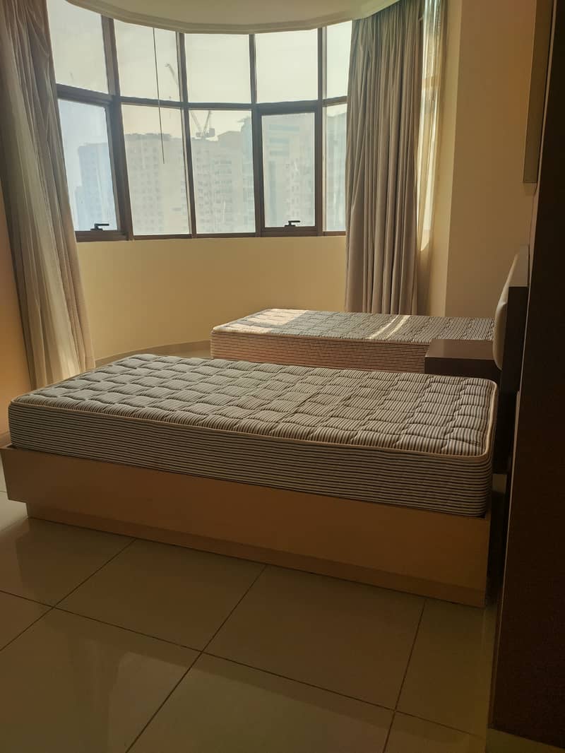 2 Bhk available good for family sharing allowed near Dubai Al Nhada 1 Full furnished apartment available Rady to move available Rent 70k one car parking Free available 4 payment only - Image 10