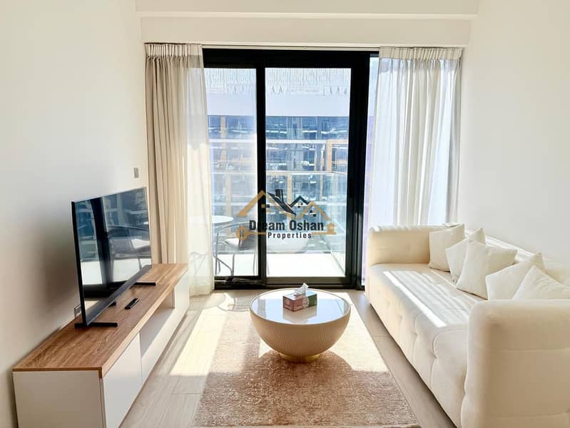 4CHQS | Specious | Big Balcony | Pool view | Chiller Free |