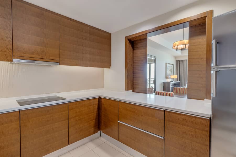 10 H1P9_2_bedroom_apartment_kitchen_2. jpg