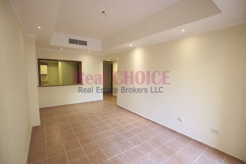 10 Percent Discount | No Commission|12 Cheques 10 Percent Discount | No Commission|12 Cheques