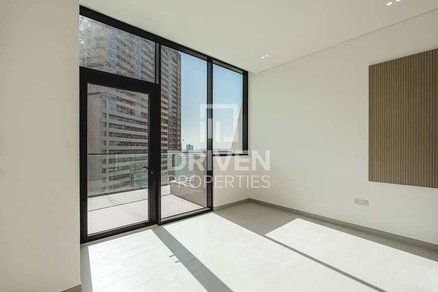 Vacant | Brand New Apt | Mid Floor | Private Pool Vacant | Brand New Apt | Mid Floor | Private Pool