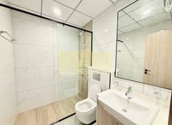 شقة في ليوان سيركل،ليوان 1 غرفة 75000 درهم - 14006088