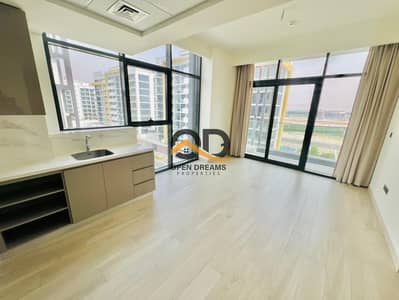 1 Slaapkamer Appartement te Huur in Azizi Riviera, Dubai - 9d57f690-6d46-4adb-8c2a-b55fc9da9f35. jpg 1 Slaapkamer Appartement te Huur in Azizi Riviera, Dubai - 9d57f690-6d46-4adb-8c2a-b55fc9da9f35. jpg