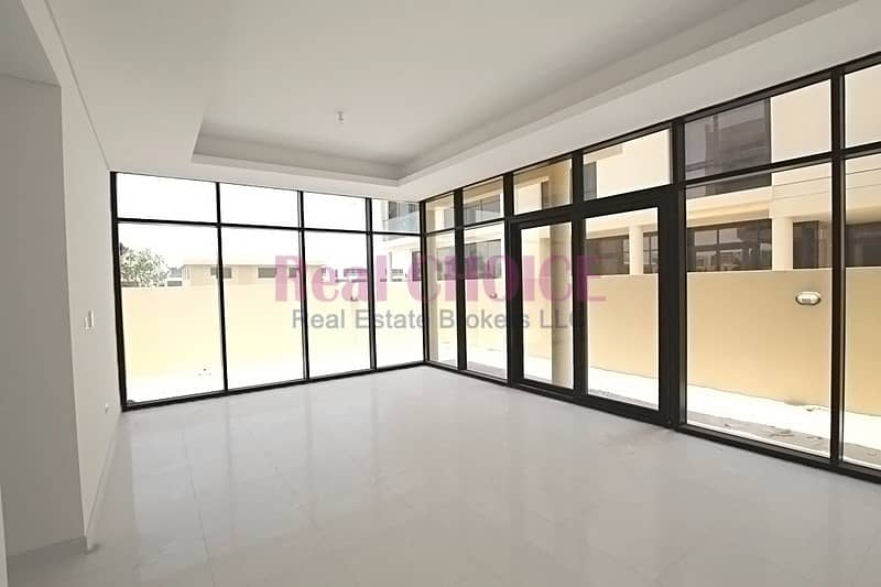Park and Lake View|Spacious 3BR Plus Maids Villa Park and Lake View|Spacious 3BR Plus Maids Villa
