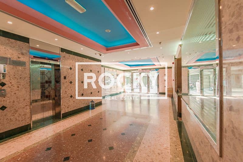 11 Deira_AlMullaOld-LuluBldg_Views&Amenities (7 of 20). jpg