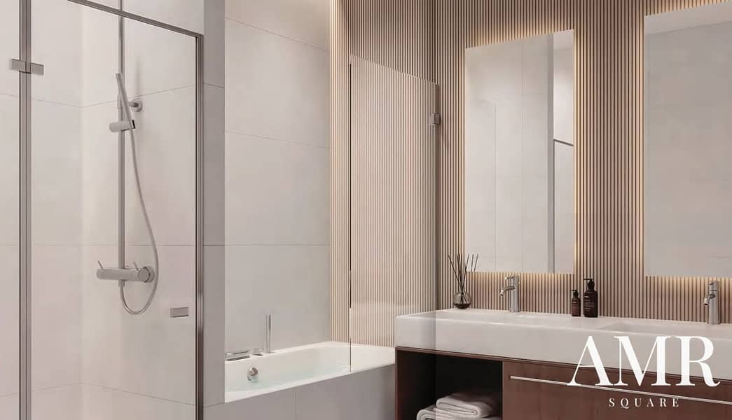 Corner l Semi-detached Villa l Large layout - Image 10