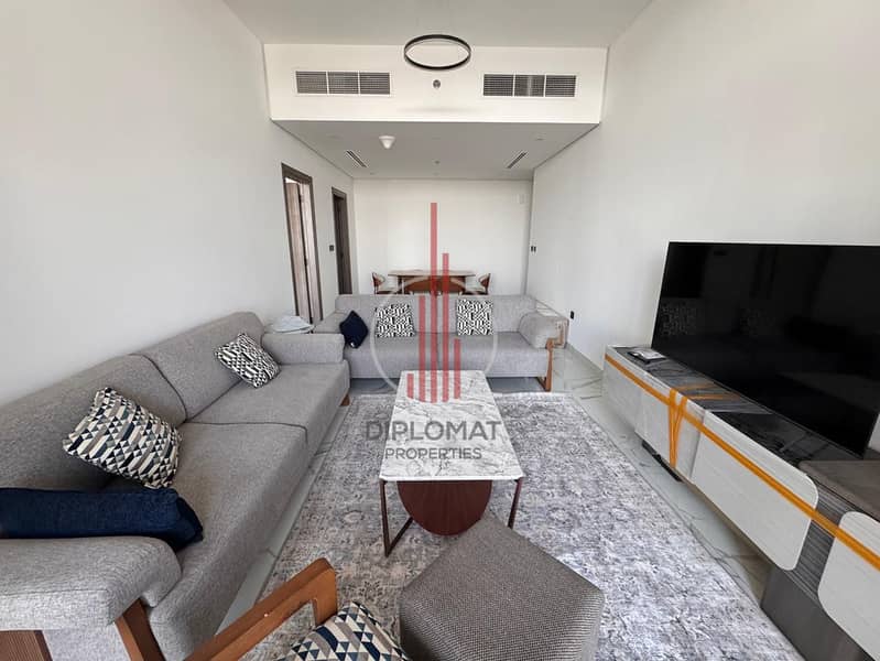 Luxurious | Fully Furnished | Prime Location - Image 1