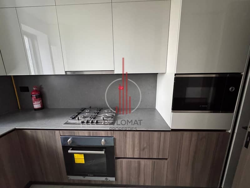 Luxurious | Fully Furnished | Prime Location - Image 7