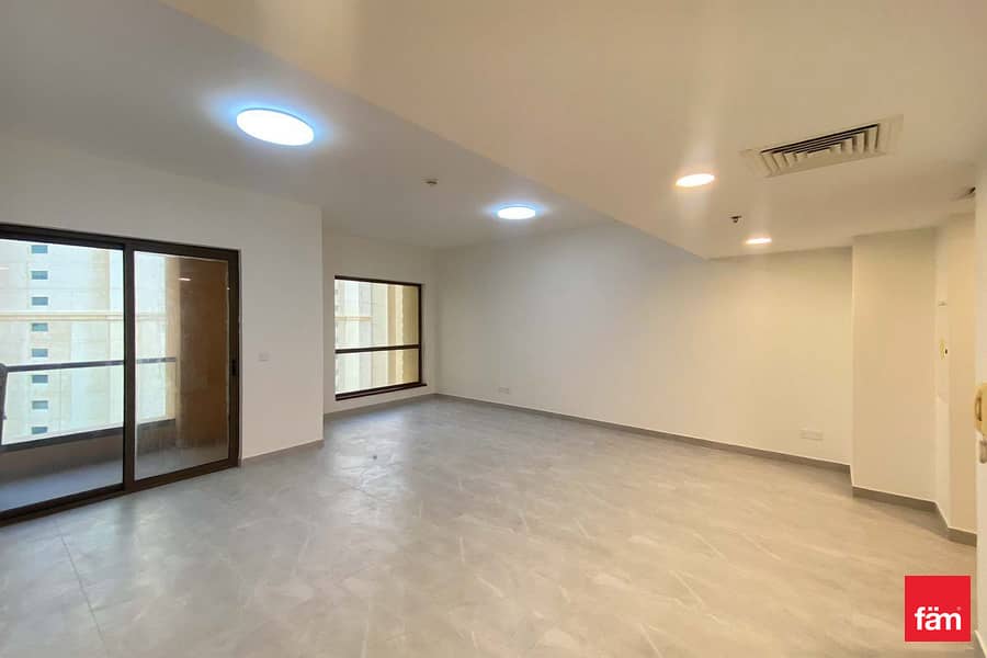 Luxury Apartment | Vacant | Upgraded Luxury Apartment | Vacant | Upgraded