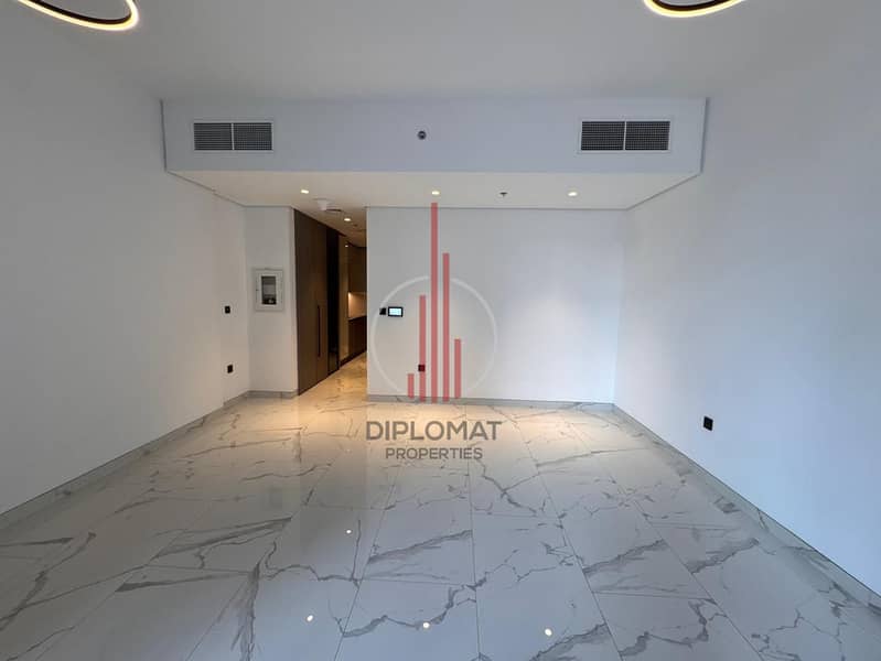 Modern Contemporary | Fully Fitted | Prime Location - Image 2