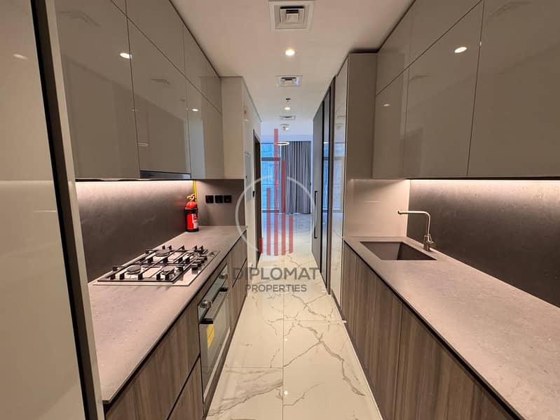 Modern Contemporary | Fully Fitted | Prime Location - Image 3