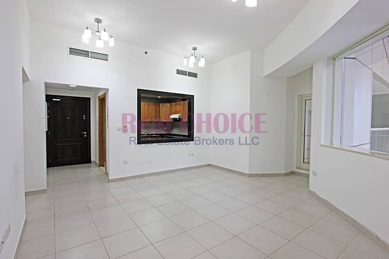 2 1 Month Free Rent| Payable in 4 Chqs| Spacious 2BR