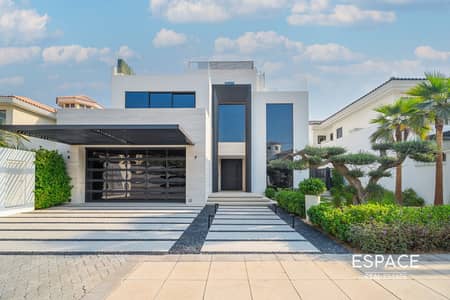 5 Bedroom Villa for Sale in Palm Jumeirah, Dubai - Brand New 3-Storey Next-to-Tip Villa 5 Bedroom Villa for Sale in Palm Jumeirah, Dubai - Brand New 3-Storey Next-to-Tip Villa