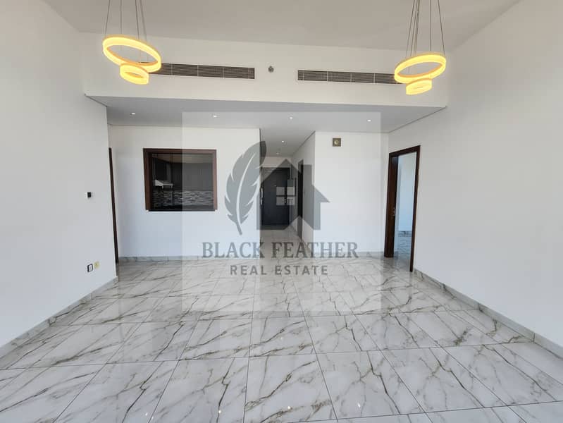 CLOSE KITCHEN // LARGE 2BEDROOM // VACANT // NEAR TO METRO