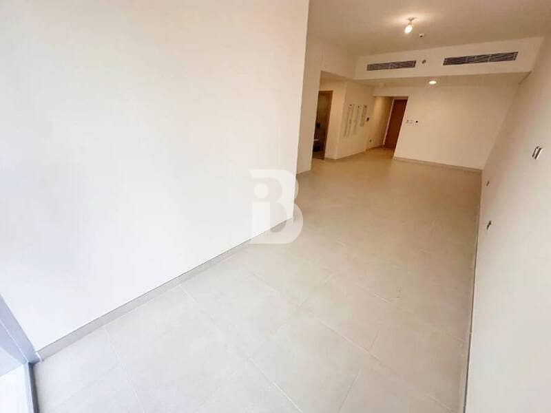 2BHk w/Balcony|Luxurious High Floor|Stunning View - Image 6