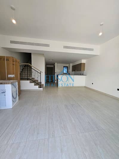 5 Schlafzimmer Townhouse zum zur Miete in DAMAC Lagoons, Dubai - 2297d1d1-376c-490c-9970-1e588608a46d. jpeg
