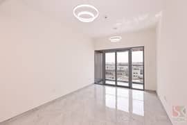 Stylish One-Bedroom Apartment with Great Views