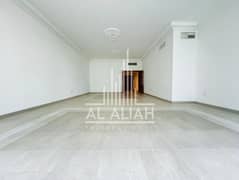 شقة في شارع حمدان 3 غرف 129999 درهم - 14017904