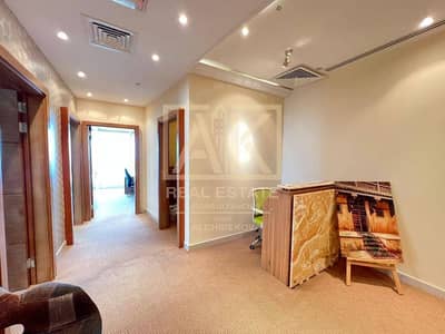 Office for Rent in Business Bay, Dubai - Furnished | Fitted | Corner Unit