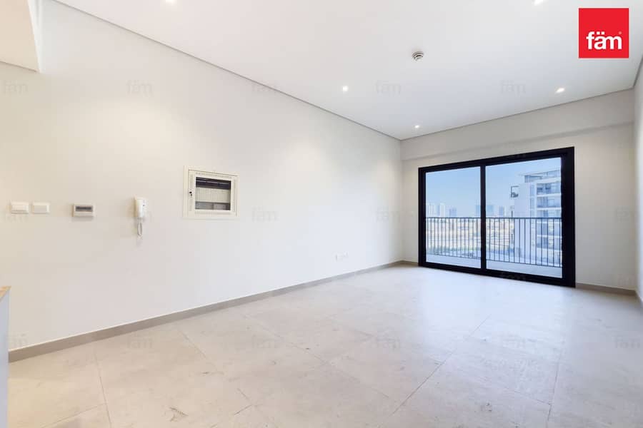 Brand New | Vacant | Unfurnished | Multiple Option - Image 4