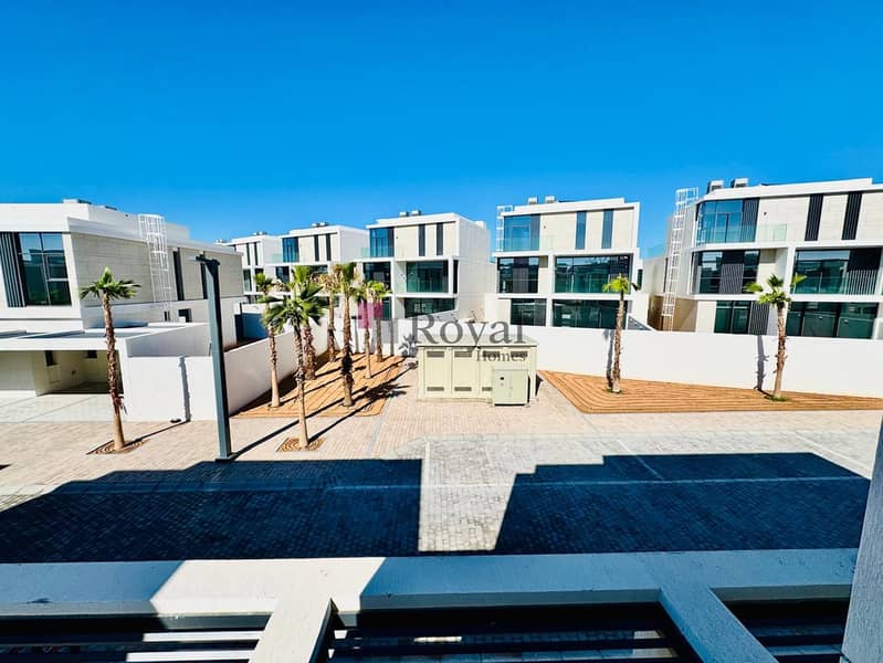 Private Beach | Luxury Calm Living | Brand New - Image 2