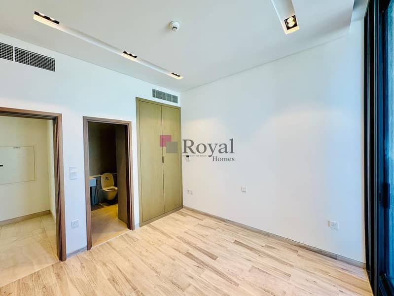 Private Beach | Luxury Calm Living | Brand New - Image 9