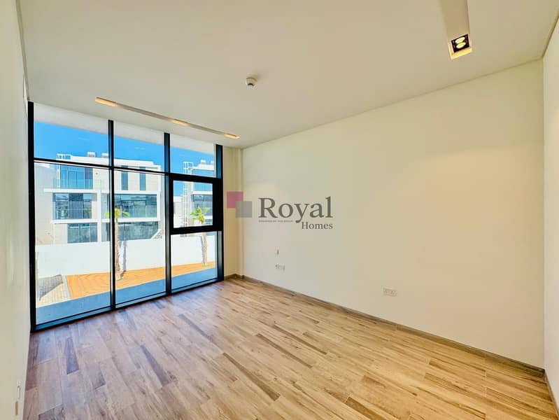 Private Beach | Luxury Calm Living | Brand New - Image 13