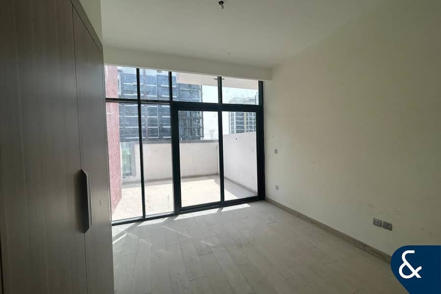 Studio | Large Balcony | Azizi Riviera 1 Studio | Large Balcony | Azizi Riviera 1