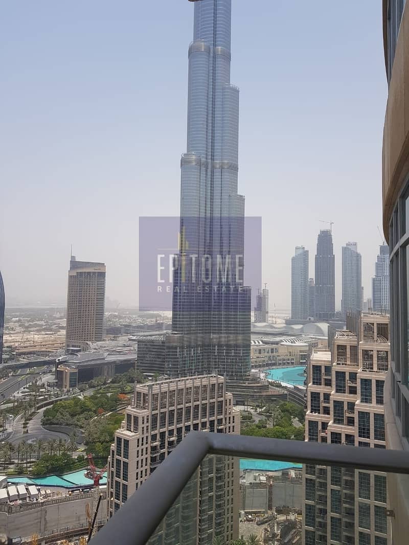 Burj Khalifa View | 2 mins walk from Metro