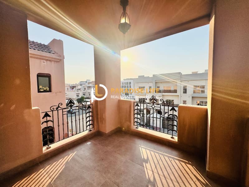 Private Swimming Pool 4 Master bedroom villa Available for Rent